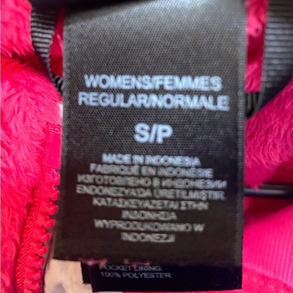 The North Face Hot Pink plush jacket - Picture 4 of 4